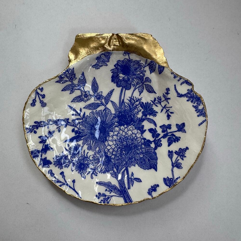 Blue Chinoiserie Floral Trinket Dish | Floral Jewelry Ring Holder - Picture 3 of 5